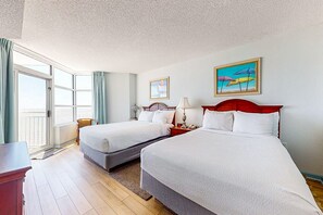 2 bedrooms, iron/ironing board, internet, bed sheets - Oceanfront condo: 2bedroom with W/D, pool, hot tub, & central AC (Myrtle Beach)