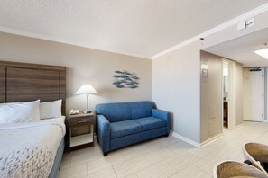 Iron/ironing board, internet, bed sheets - 6th-floor oceanfront studio with WiFi, pool, hot tub & AC - snowbird-friendly (Myrtle Beach)