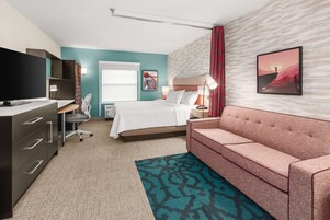 Studio, 1 King Bed, Accessible, Bathtub (Mobility & Hearing) | In-room safe, desk, laptop workspace, blackout drapes