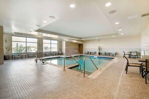 Indoor pool - Best Western Plus Jefferson (Jefferson)