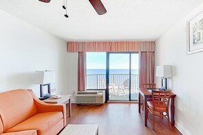 Televisio, DVD-soitin, videokirjasto