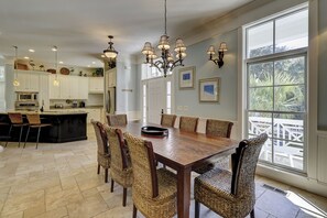 Dining - 1 Roadrunner - 4th Row (45-yard walk) to the Ocean, Private Pool & Spa (Hilton Head Island)