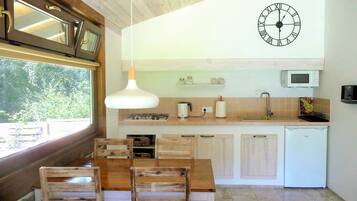 冰箱、微波炉、炉灶、茶具/咖啡用具