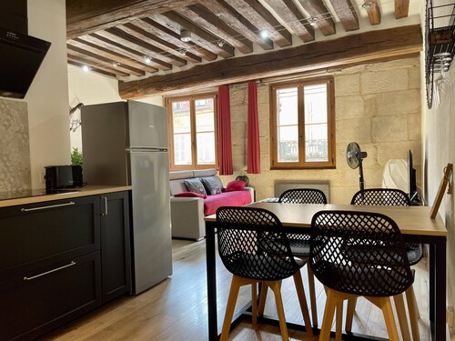 Appartement 2 - 55 m2 au centre historique de Semur en Auxois