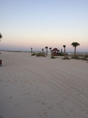 Vlak bij het strand