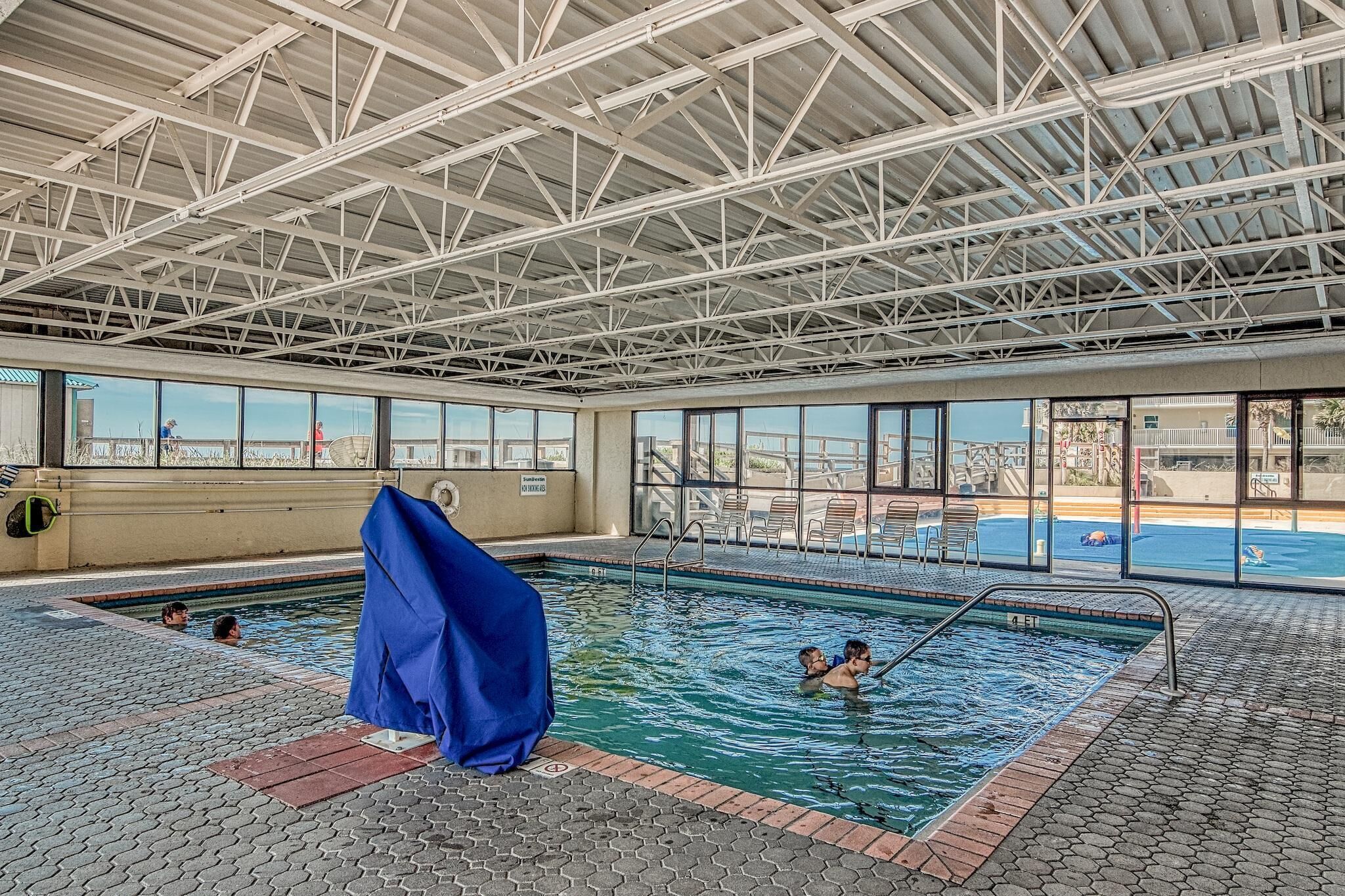 Indoor pool, outdoor pool