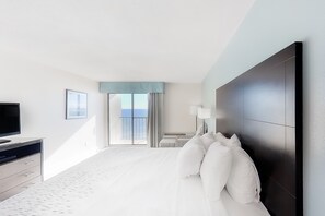 Iron/ironing board, internet, bed sheets