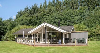 Lovely home in Bedsted Thy with sauna