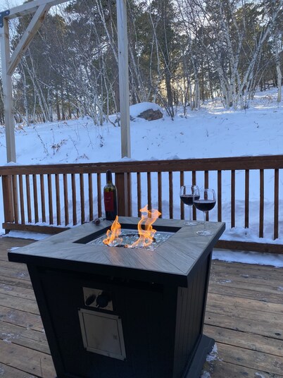 Fabulous Black Hills Hideaway ~ Hot Tub ~ Quiet And Peaceful Getaway! 