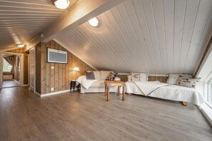 4 bedrooms, free WiFi