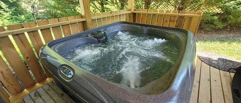 Bañera de hidromasaje exterior