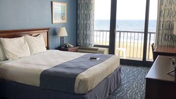 Room, 1 King Bed, Balcony