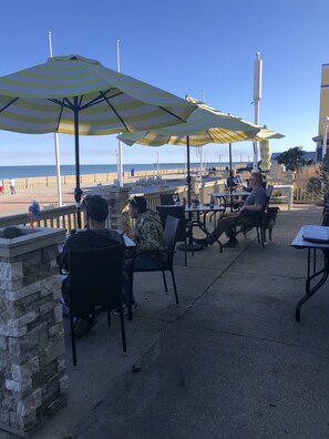 Restaurant - The Capes Hotel (Virginia Beach)