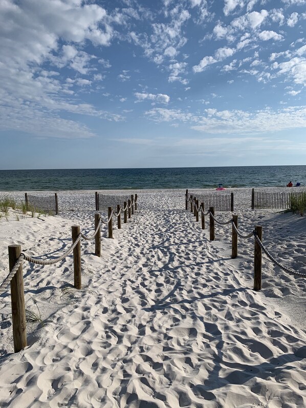 Beach nearby, sun loungers, beach towels