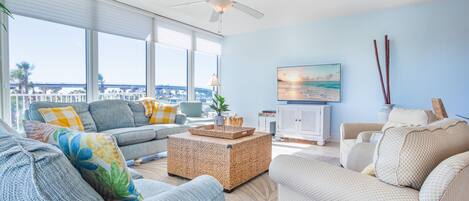 Smart TV, DVD player, table tennis, books