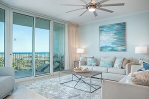 Smart TV, DVD player, ping pong, books - Spacious Two Bedroom Condo with Bay and Gulf B609 Views! Complimentary Boat Slip! (Orange Beach)