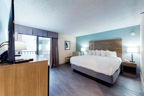 Iron/ironing board, Internet, bed sheets