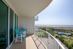 Property grounds - Tranquil Coastal Condo with Panoramic Views of Perdido Pass! Complimentary Boat Slip! (Orange Beach)