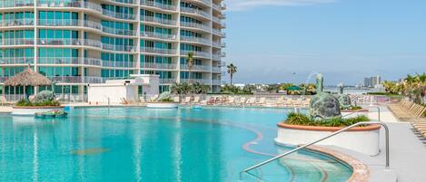 Innenpool, beheizter Pool