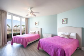 4 bedrooms, iron/ironing board, free WiFi, bed sheets