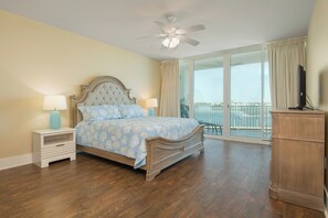 4 chambres, fer et planche à repasser, Wi-Fi gratuit, draps fournis