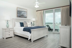 4 habitaciones, tabla de planchar con plancha y wifi gratis