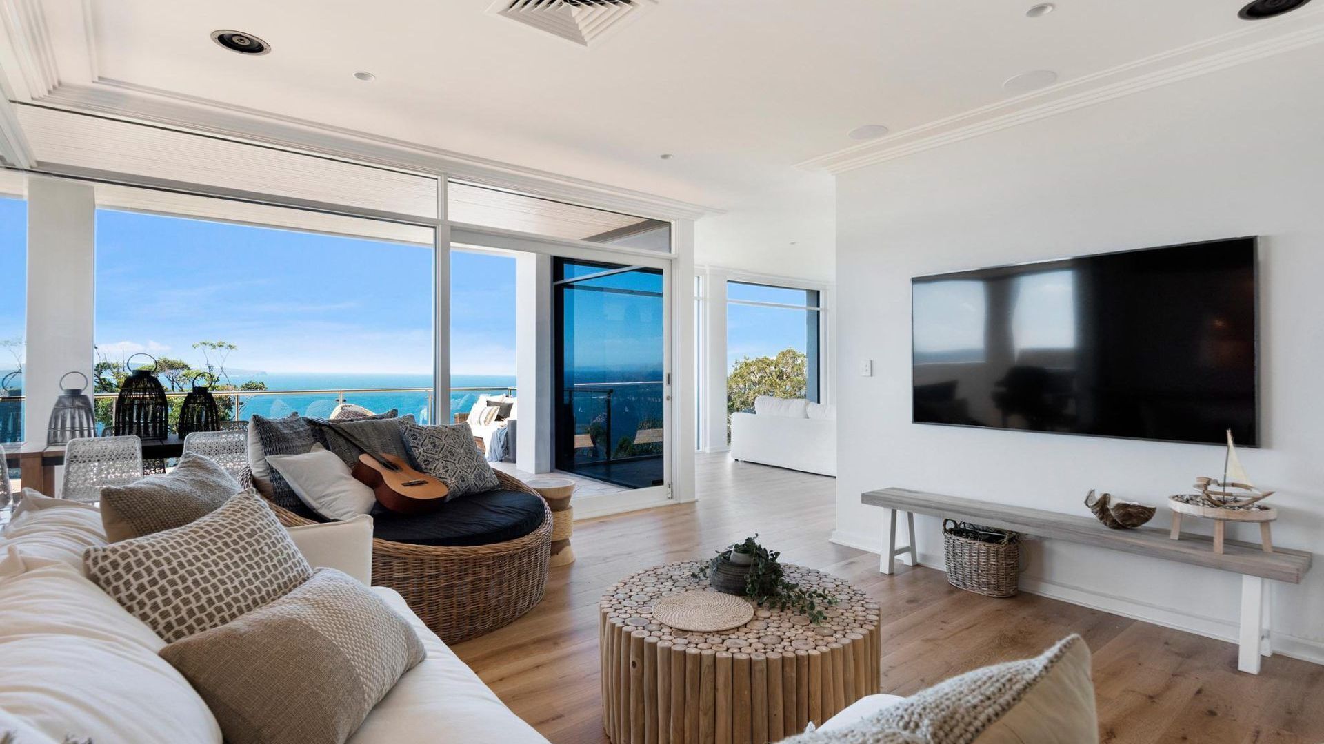 NORTHVIEW by Palm Beach Holiday Rentals — image 9