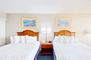 Iron/ironing board, Internet, bed sheets