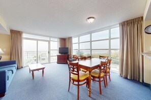 Fernseher, DVD-Player, Videothek