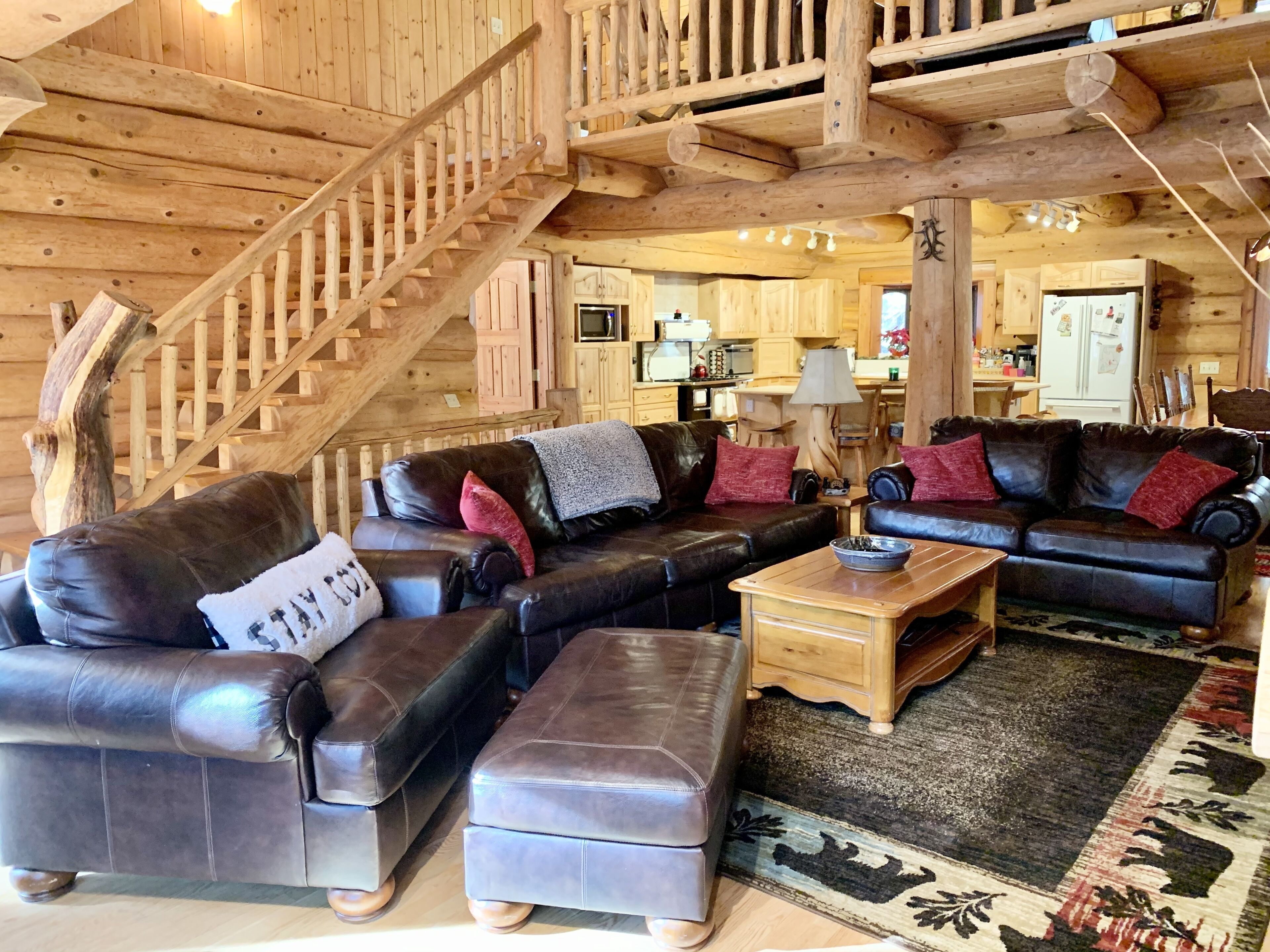 Smart TV, fireplace, video games, DVD player