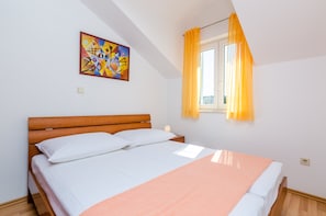 1 bedroom, Internet, bed sheets