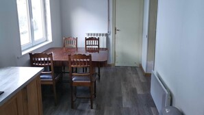 用餐