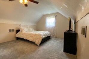 3 bedrooms, iron/ironing board, travel cot, WiFi