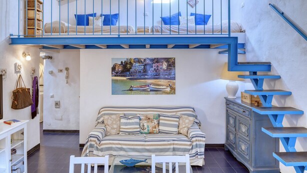 1 bedroom, iron/ironing board, travel crib, WiFi (free) - Studio Ivana: apartment for 3, in the centre of Levanto, 200m from beach (Levanto)