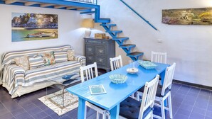 Dining - Studio Ivana: apartment for 3, in the centre of Levanto, 200m from beach (Levanto)