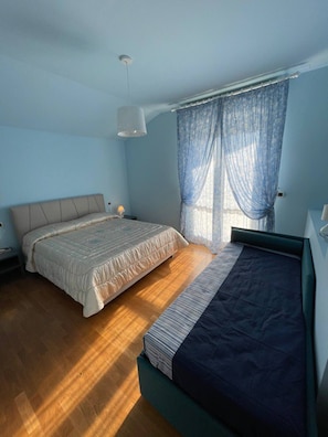 Condo, 1 Bedroom