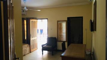 Kamar, 1 kamar tidur, Boleh Merokok, balkon | 1 kamar tidur