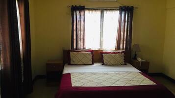 Room, 1 Bedroom, Smoking, Balcony | 1 bedroom