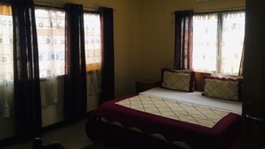 Room, 1 Bedroom, Smoking, Balcony - Room-double Room With Sitting Area (Accra)
