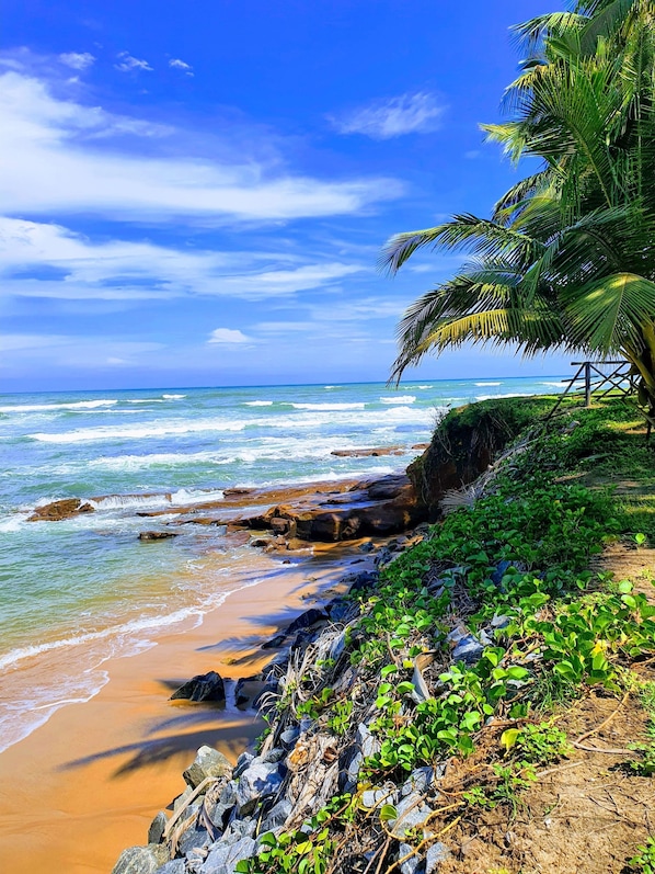 Room, 1 Bedroom, Smoking, Balcony | Beach