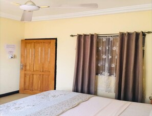 Room, 1 Bedroom, Smoking, Balcony | 1 bedroom