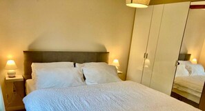 Unclassified image, 2 of 20, button - Ferienhaus Stralsundia (Stralsund)