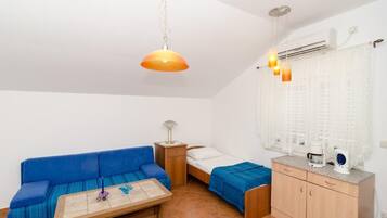 Appartement (One Bedroom Apartment Patio and Side ) | Salle de séjour