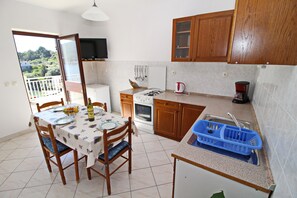 Private kitchen - Apartment Classic Korčula  (Korcula)