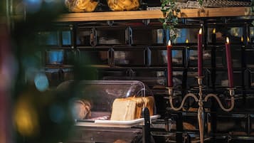 Buffet déjeuner (12 EUR par personne)