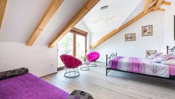 Villa (Three-Bedroom Villa with Swimming Poo) | 3 camere, culle/letti per bambini (a pagamento)
