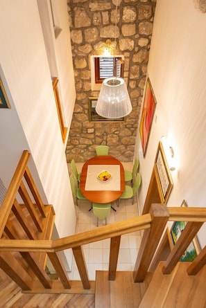 빌라 (Three-Bedroom Villa with Swimming Poo) | 다이닝룸