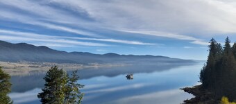 5 mins from city center!