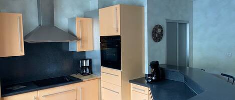 Esstisch, Kücheninsel