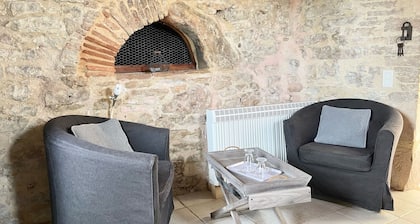 THE BREAD OVEN